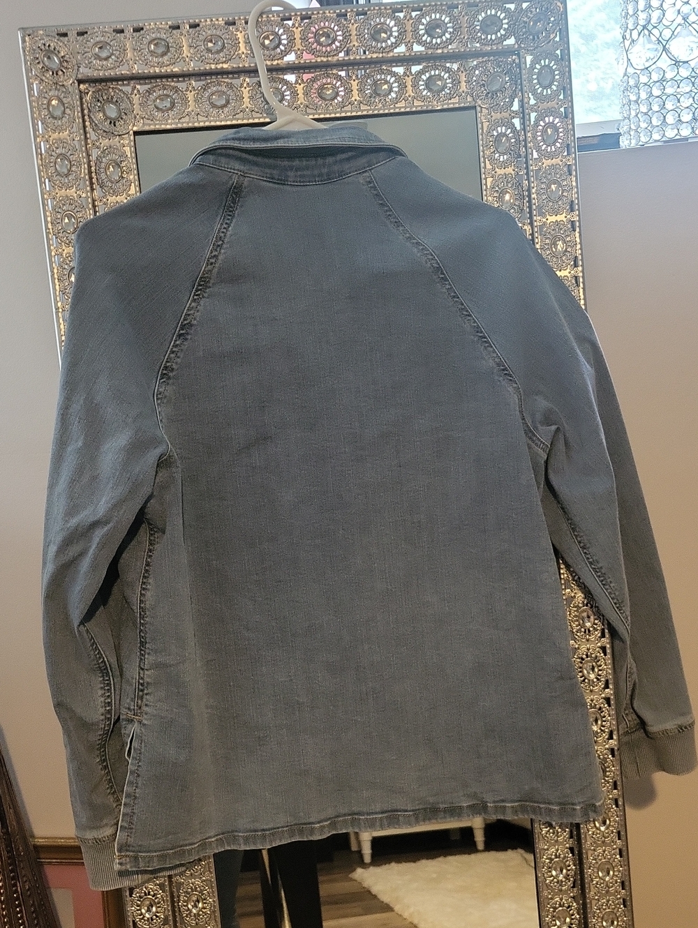 Trendy Light Washed Blue Denim Shirt Jacket - Picture 3 of 3